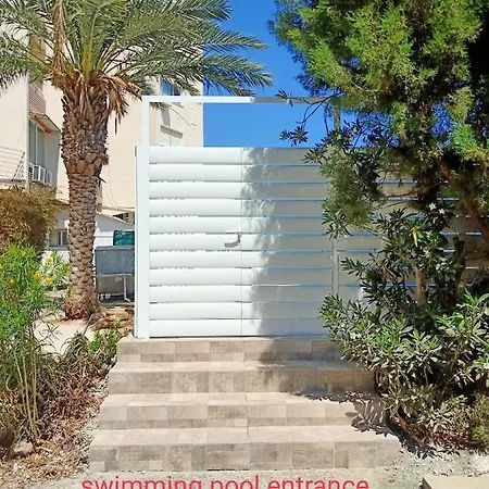 Stelia's Seagate Apt. Larnaka